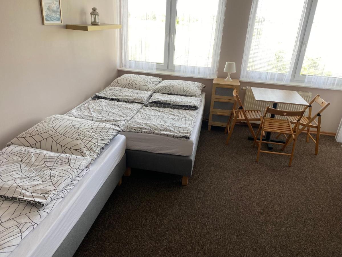 Pokoje Goscinne " Awia " Łeba Buitenkant foto