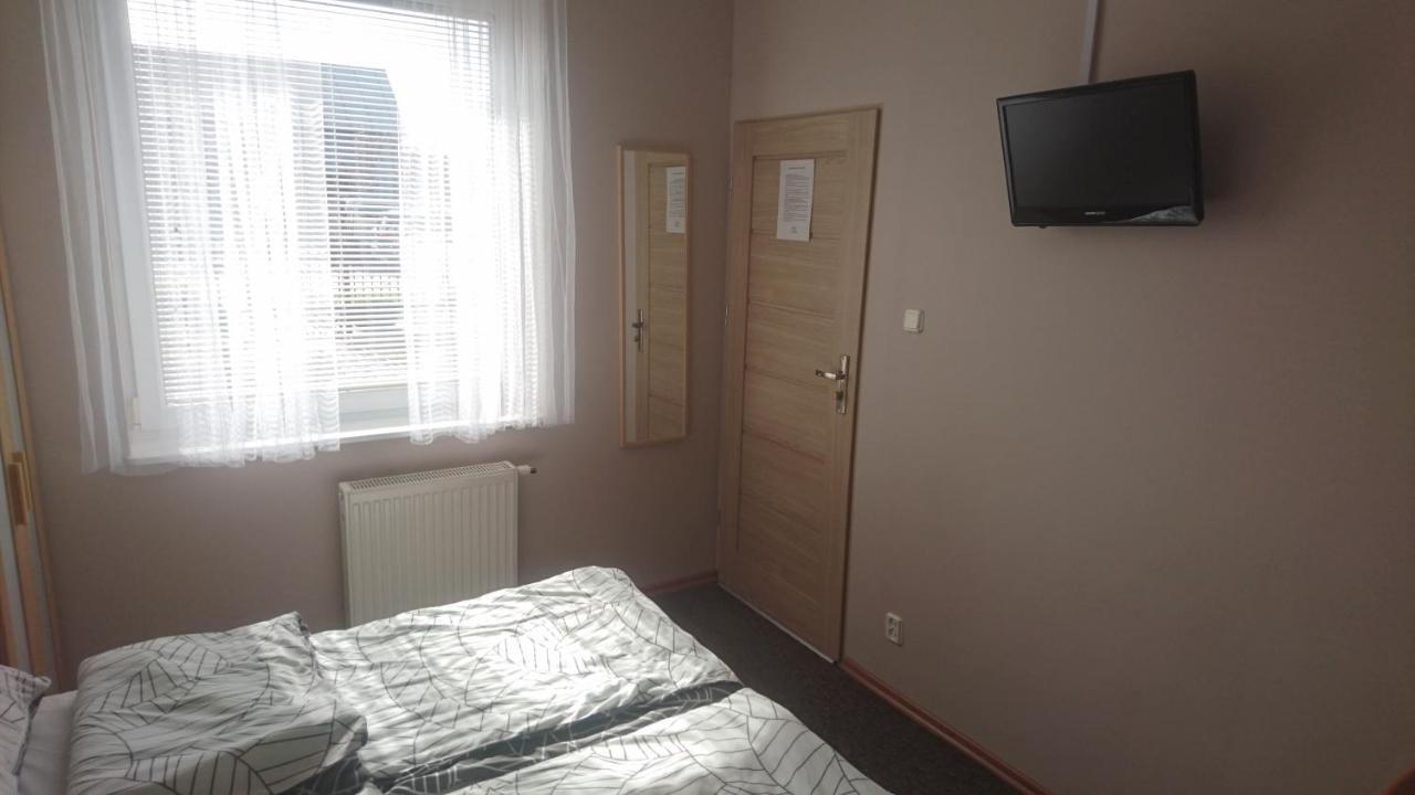 Pokoje Goscinne " Awia " Łeba Buitenkant foto